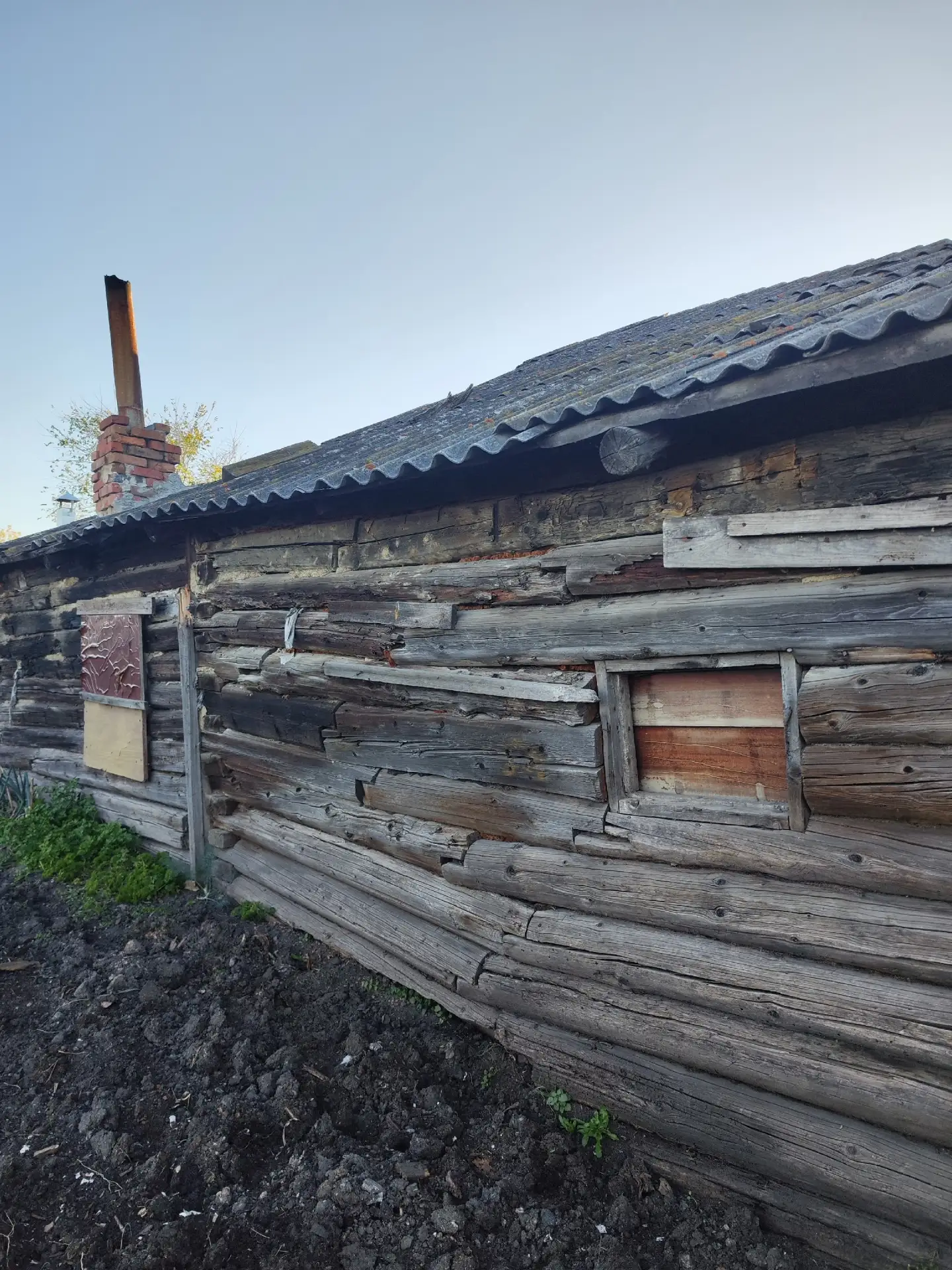 Отдам даром. Сарай 8х4 метра. Само разбор и самовывоз. г. Еманжелинск т. 8-908-087-37-4...