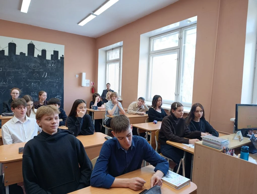 18 марта — день, который навсегда вписан в историю нашей страны красной строкой. 📜 Это...