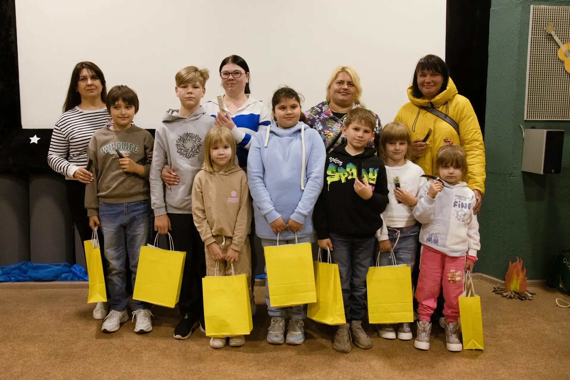 👨‍👩‍👧‍👦 Киноэкскурсия в рамках «7яФЕСТ» прошла в атмосфере тепла, улыбок и семейног...