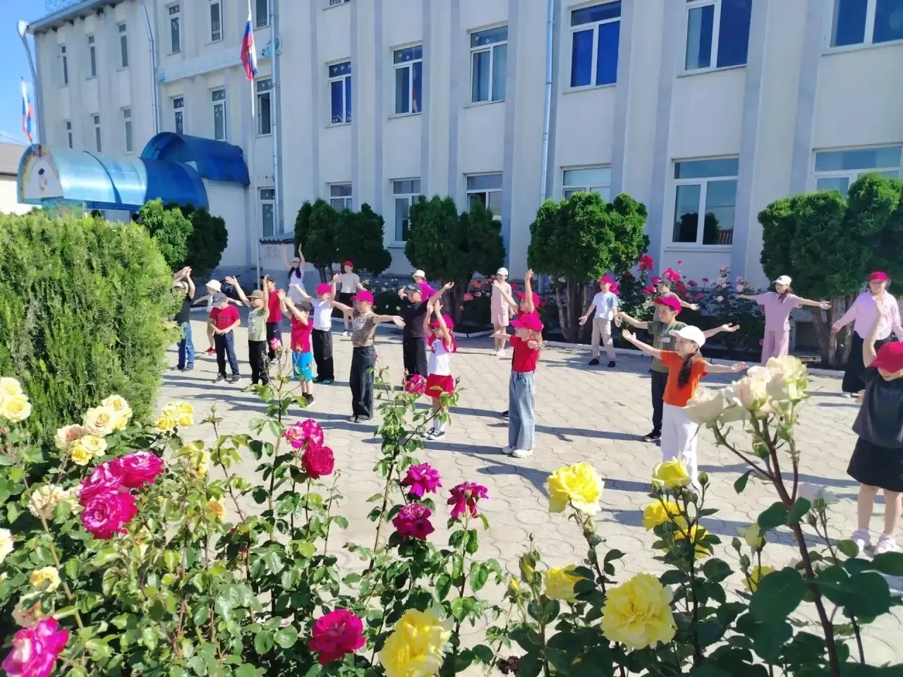 День 15 . Тематический день "День леса" 

Пятнадцатый день в лагере "Туйка" начался бодро: с утра вс