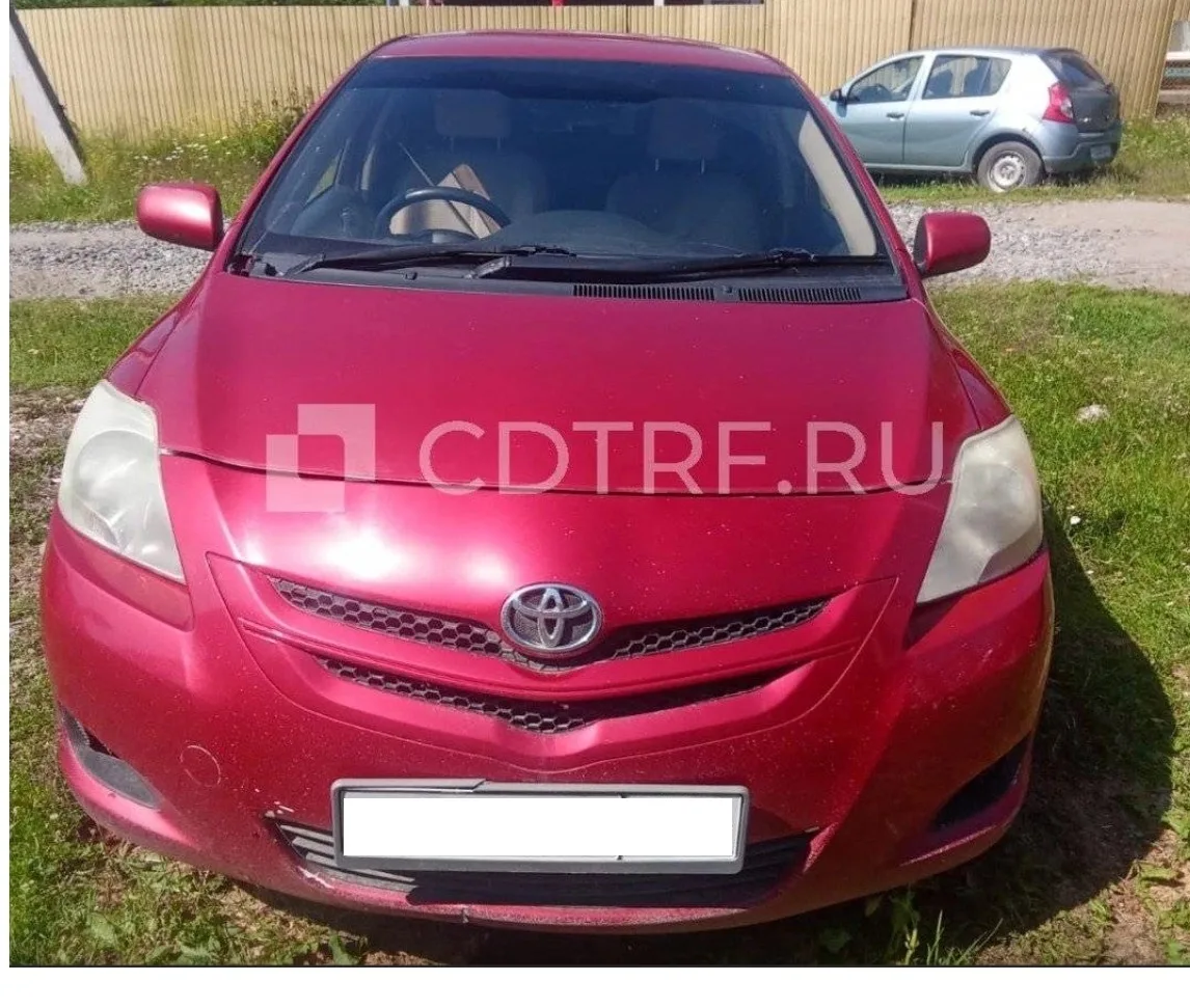 Неубиваемая японская классика: Toyota Belta 2006!