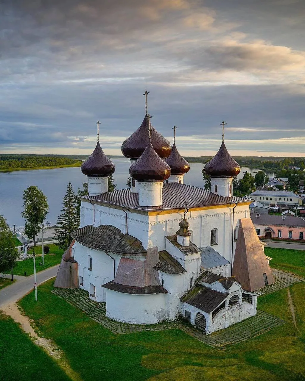 🏡Каргополь — один из древнейших торговых городов Русского Севера