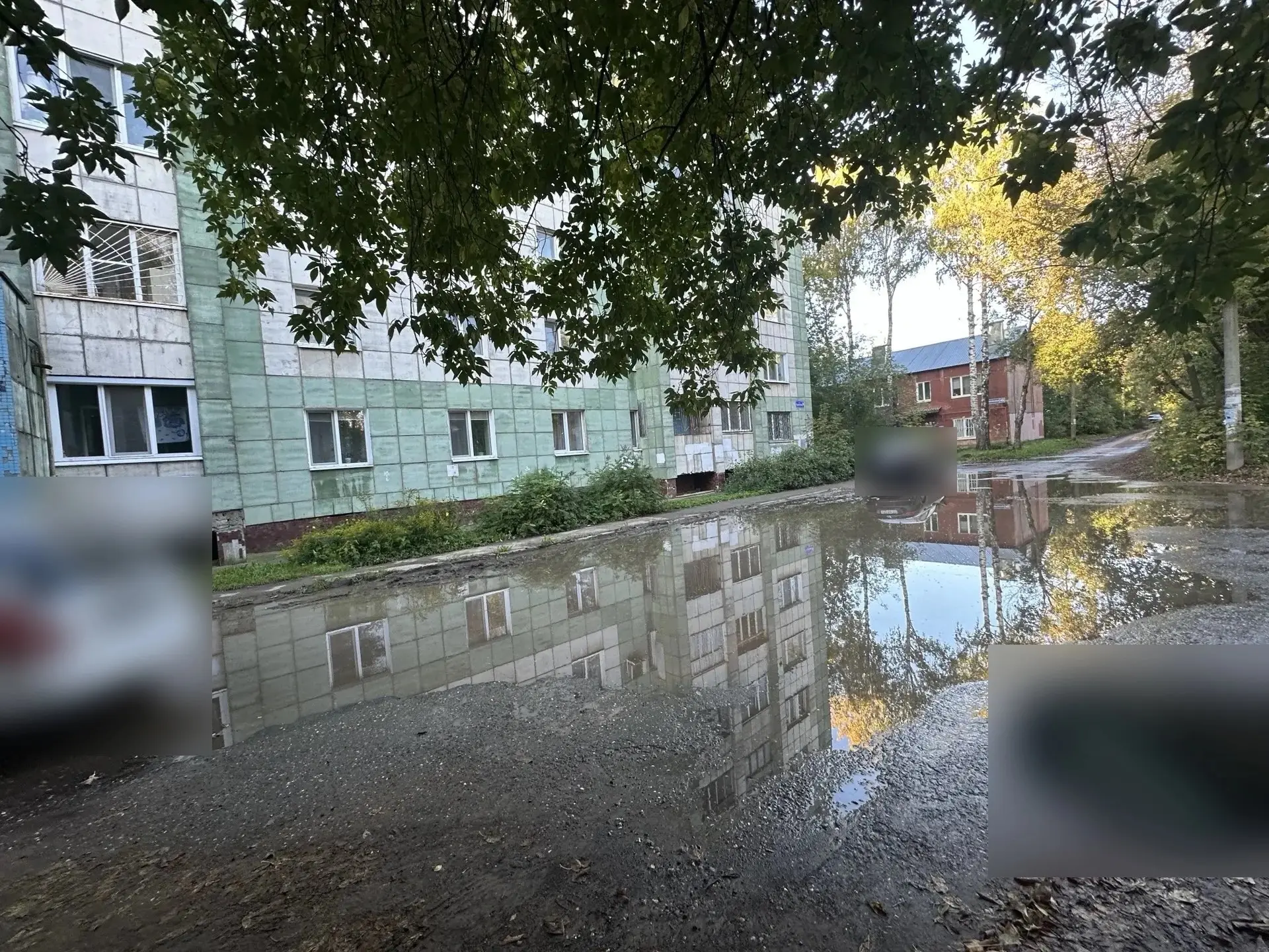🌊 Сергинская 38, ситуация с каждым годом становится только хуже, из простой лужи это п...