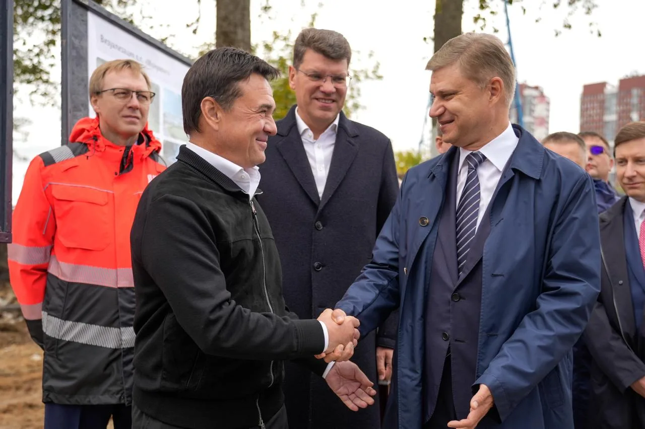 ✔️ Губернатор Андрей Воробьев и гендиректор РЖД Олег Белозёров дали старт строительству...