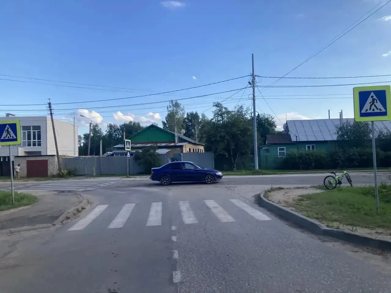 😱В Нерехте иномарка сбила 12-летнюю девочку на пешеходном переходе

Сегодня вечером 4 августа, у до