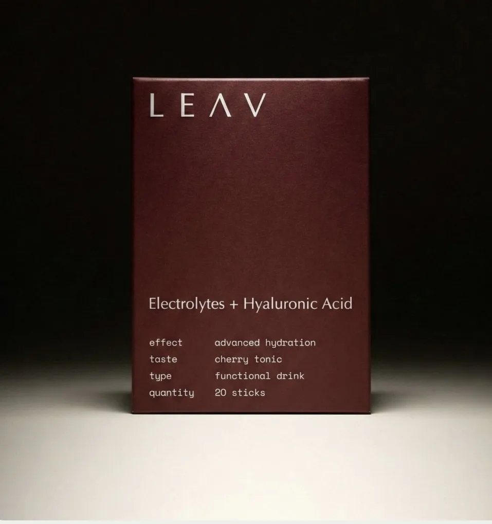 у меня в любимчиках из электролитов эти варианты: 

• leav с гиалуроновой кислотой и вкусом вишни бе