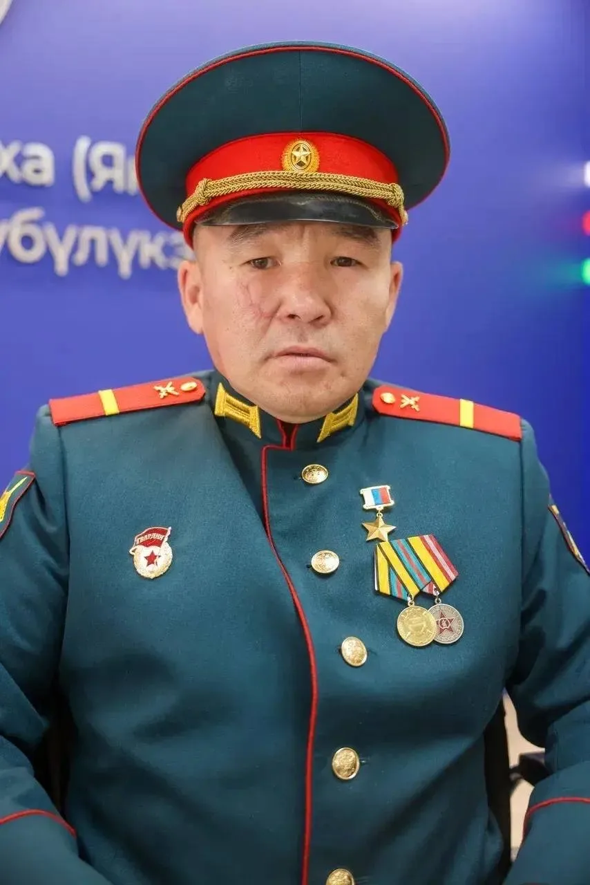 Скоропостижно ушел из жизни Герой Российской Федерации Алексей Рафаэлович Петров.