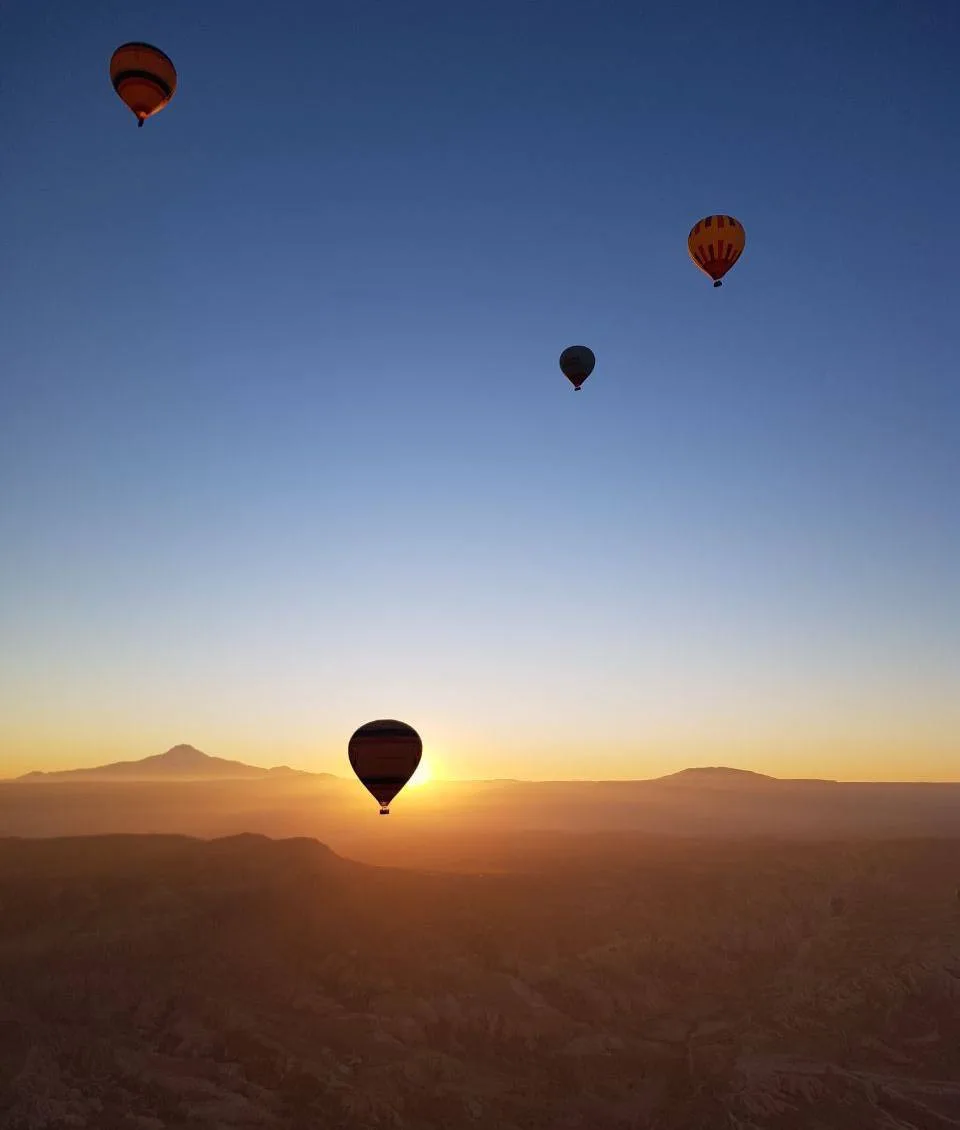 А где такая магия ? 
1. Египет 🇪🇬 
2. Турция 🇹🇷 
3. Тунис 🇹🇳 
4. Марокко 🇲🇦