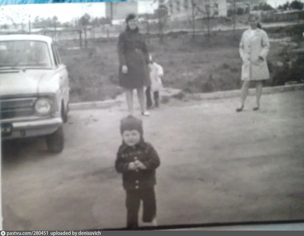 Юный  москвич. Выхино. Ташкентская улица, №10.

#ВыхиноAM

Читай главный канал о Москве
