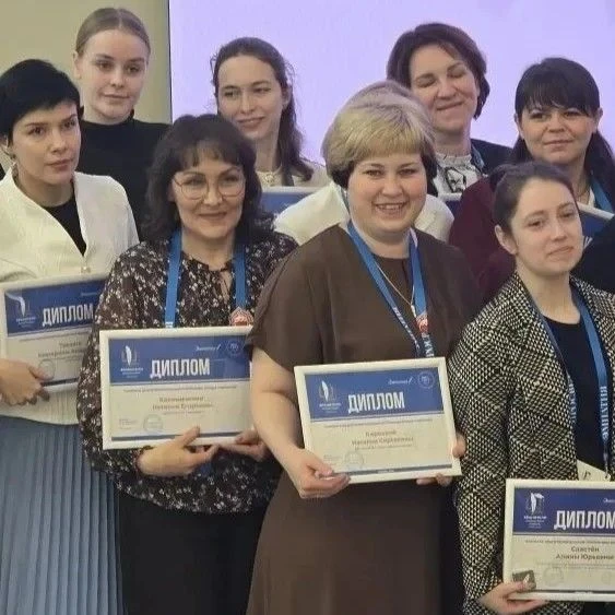Лауреатом всероссийской олимпиады «Хранители русского языка» стала учитель русского языка и литерату