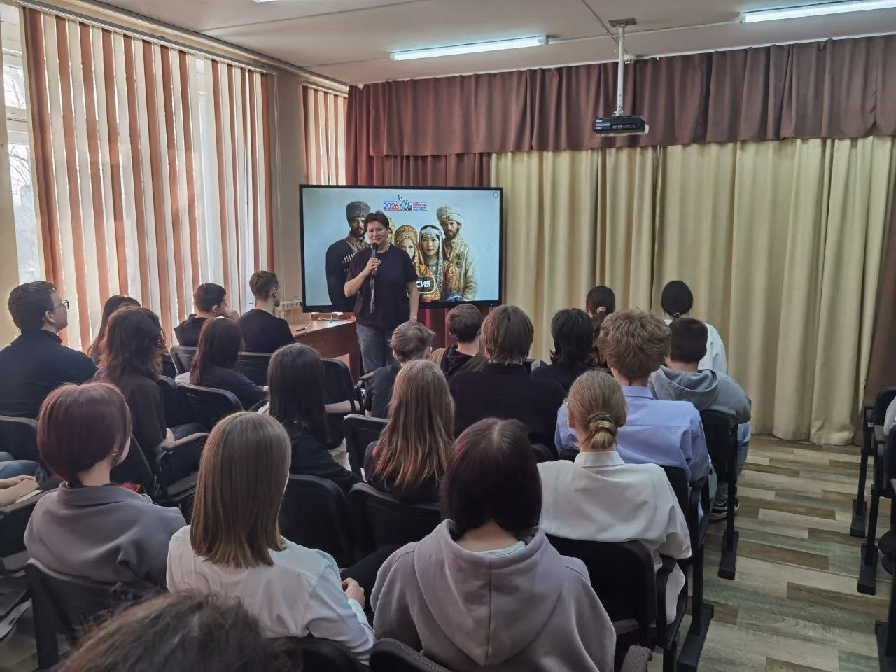 Сегодня, 12 марта, сотрудники Неклюдовской библиотеки №1 провели для учащихся МАОУ "Окт...