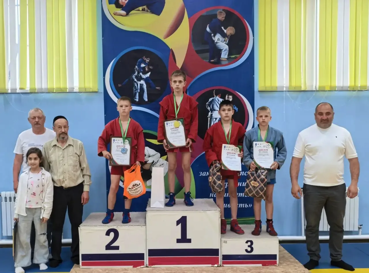 🤼‍♀ В Ужуре состоялся XI спортивный фестиваль по национальным видам борьбы (самбо, корэш), посвящён
