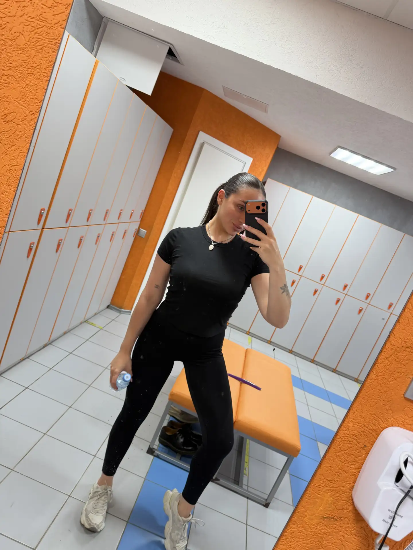 Даже в зал успела, очень хочу привести себя в форму, надеюсь этому быть