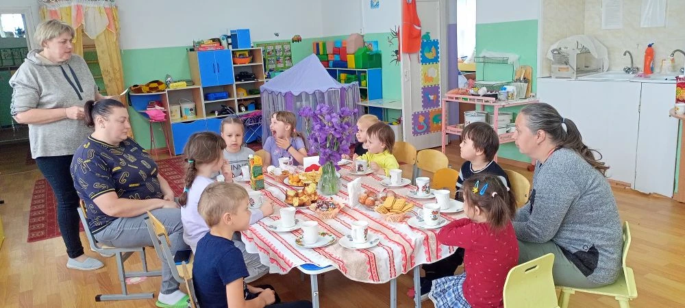 Проведено занятие совместно с родителями,, Моя семья - моё богатство,,
