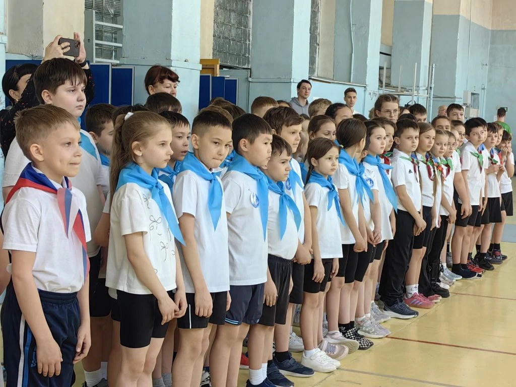 🎉 ПОЗДРАВЛЯЕМ НАШИХ ПРИЗЁРОВ! 🎉  От всей души поздравляем учеников 3В класса и классного руководител