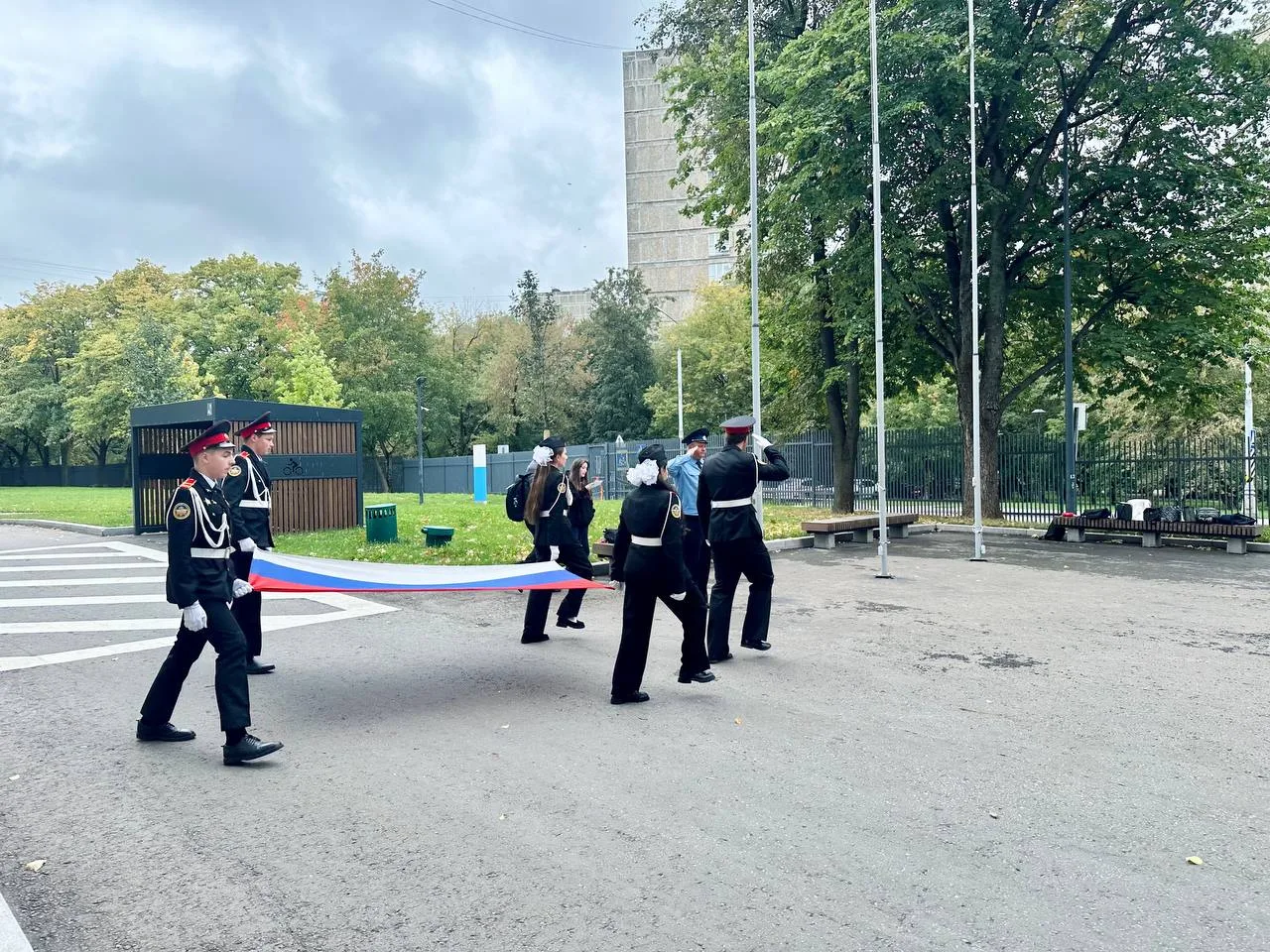 🇷🇺 Традиционное начало недели
