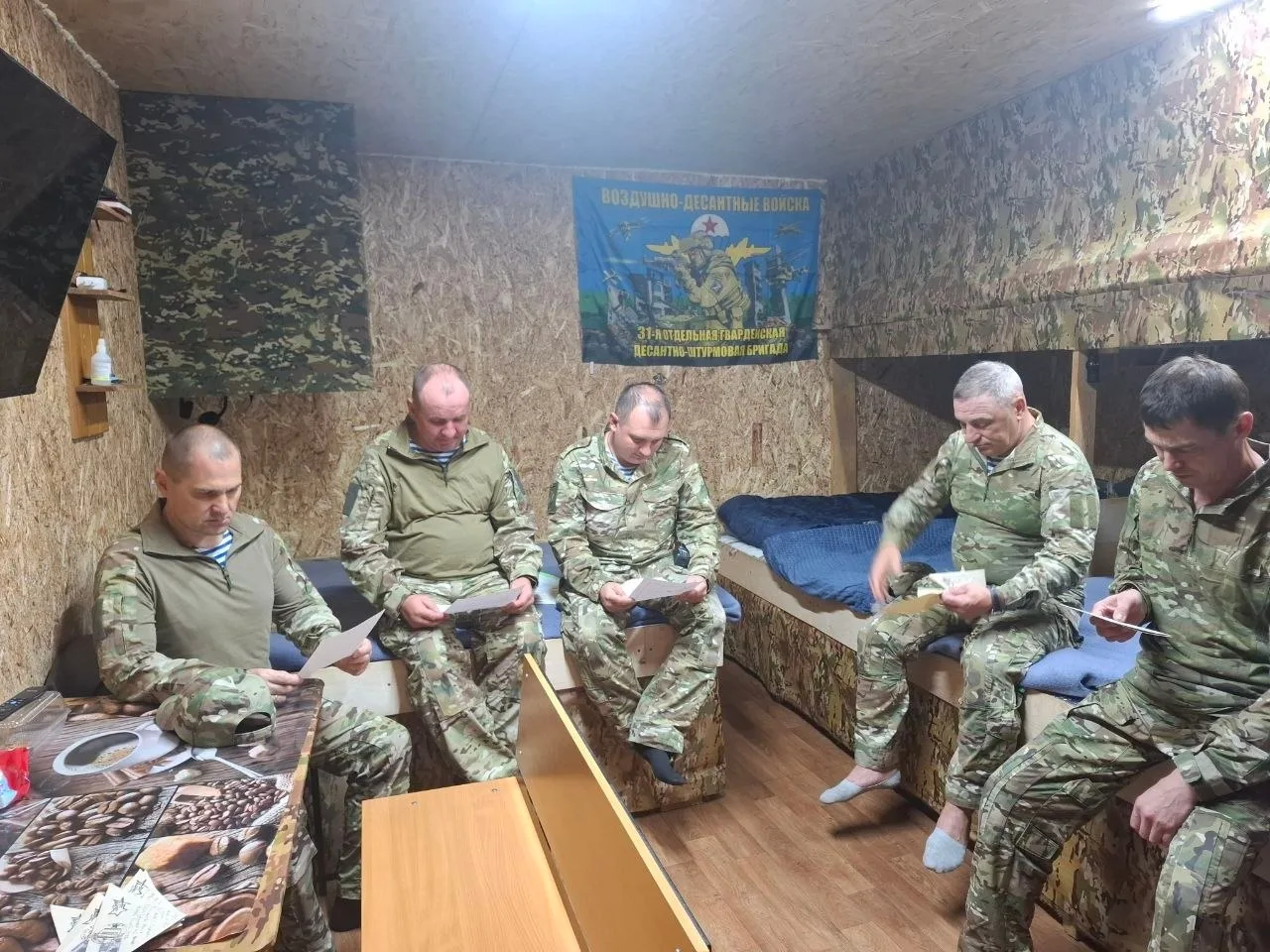 Письма наших учащихся дошли до передовой! Учащимся, педагогам и родителям наши солдаты ...