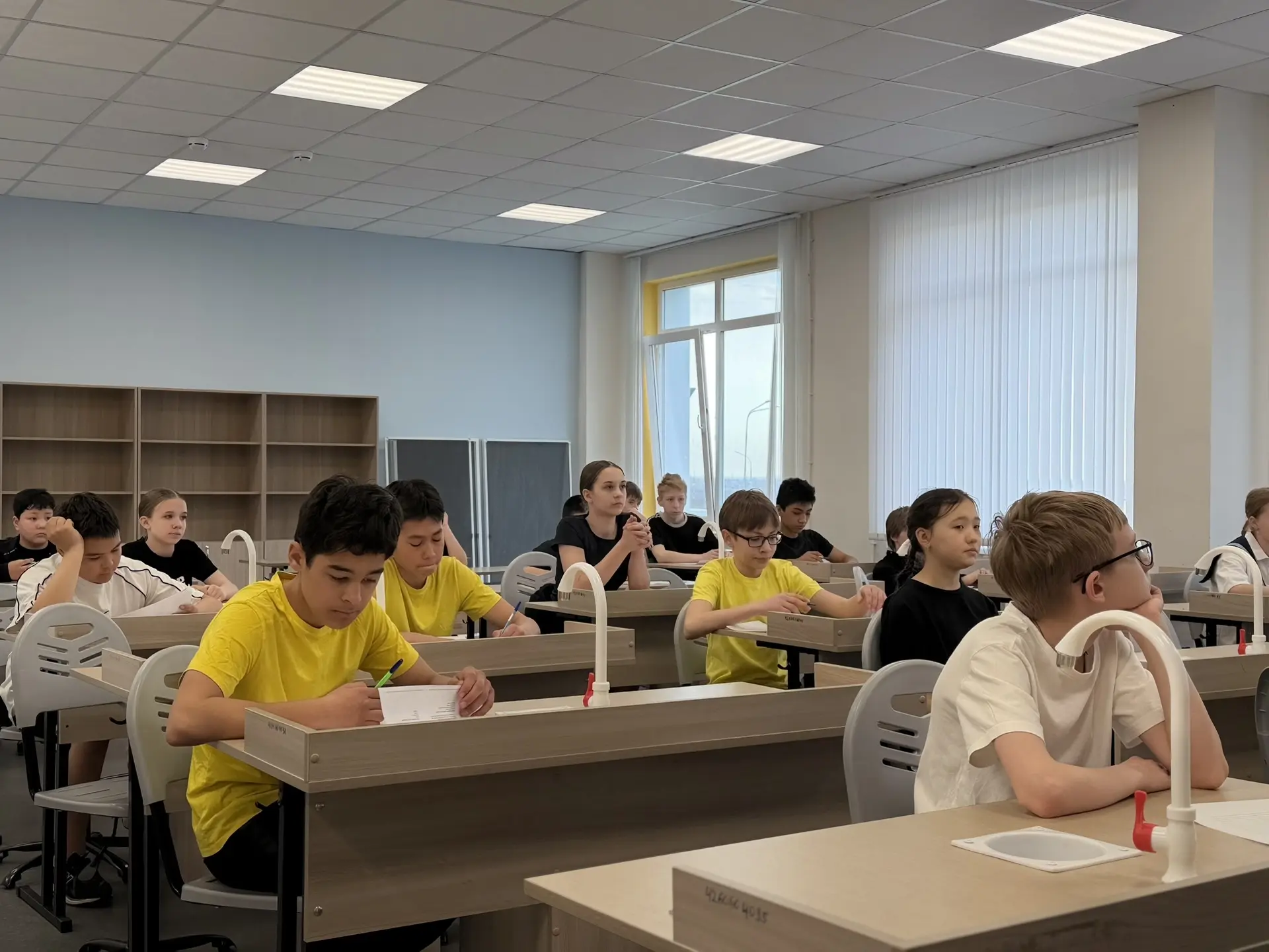 В нашем лицее прошел отборочный этап военно-патриотической игры «Зарница 2.0» в средней возрастной к