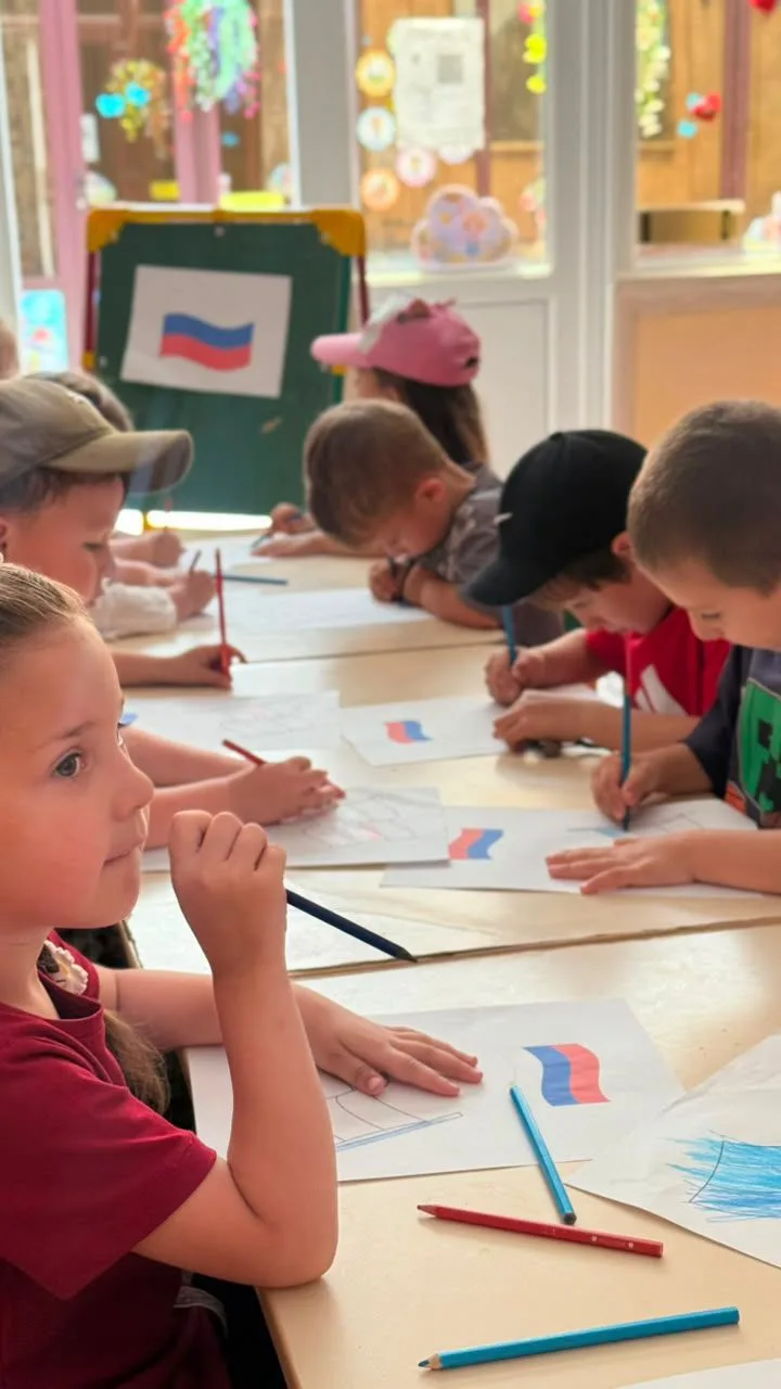 Занятие в средней группе «Пчелки»