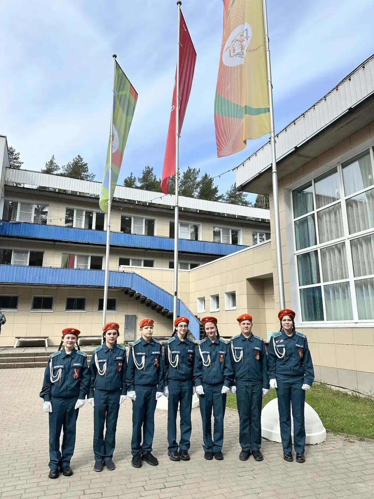 Майский Слет Дружин Юных Пожарных👨‍🚒  Традиционно в мае проводятся состязания среди команд ДЮП образ