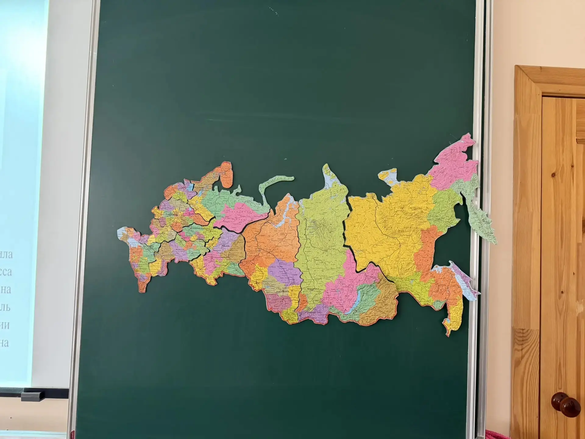 🚀 Защита проектов у девятиклассников прошла просто феерично! Ребята удивили разнообразием тем и глуб
