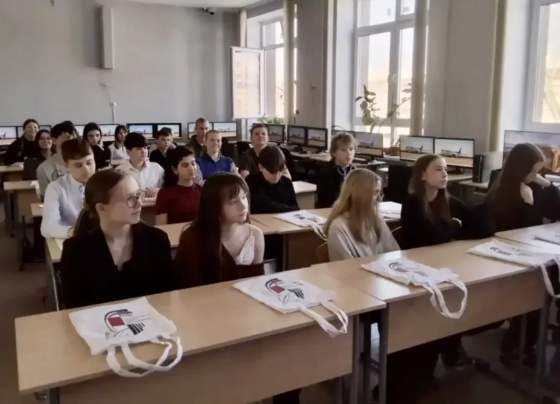 💫 Мастерство начинает здесь  🌿 Ученики 7-8 классов посетили профессиональные пробы в рамках проекта 