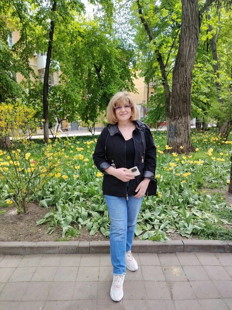 Весеннее настроение. Желтые тюльпаны, красотище на улице 💐