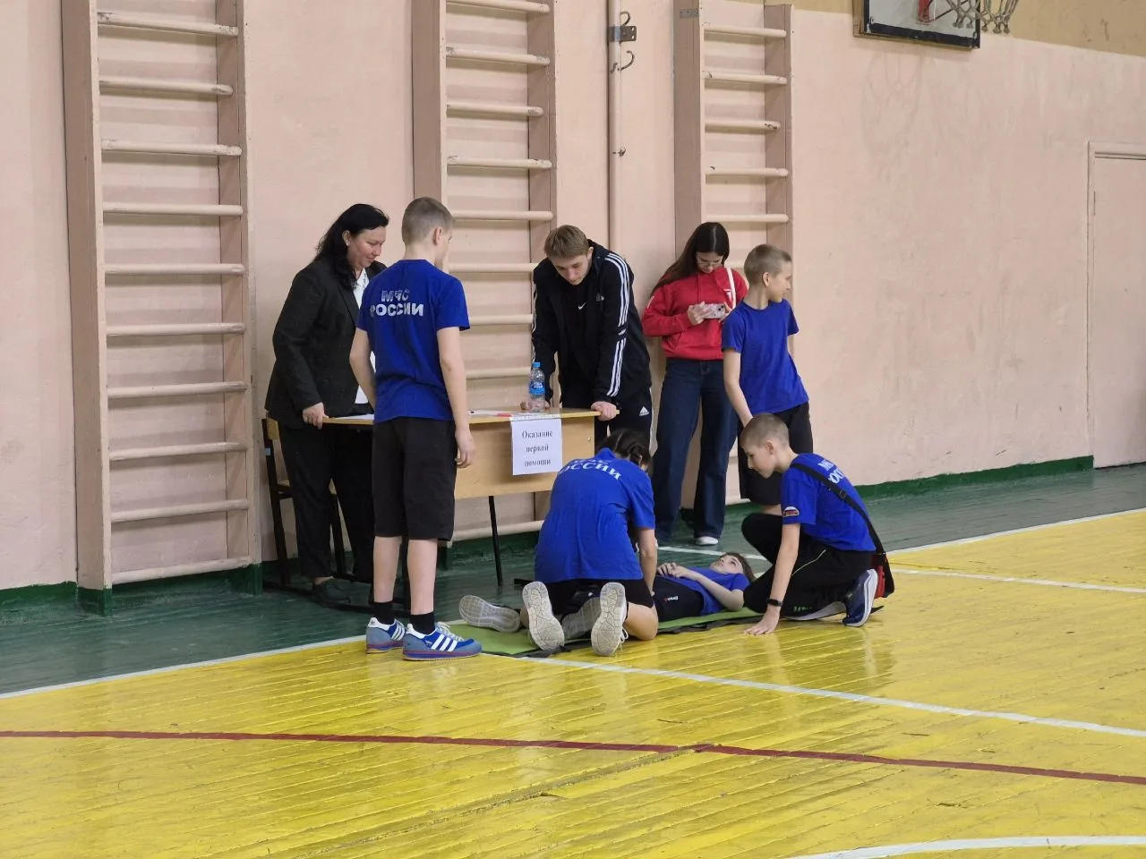 ЗАРНИЦА 2.0  21 апреля наши ученики приняли участие в муниципальном этапе Всероссийской патриотическ