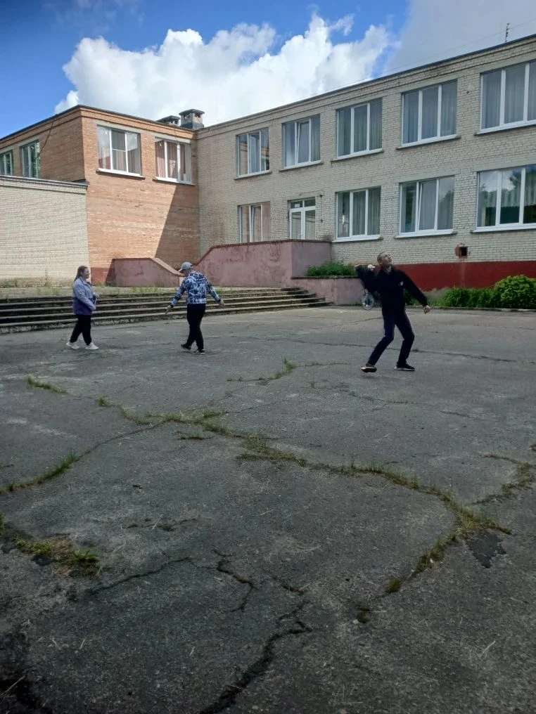 Сегодня наши ребята из 1 «Б», 3, 6 «Б» и 6 «В» классов доказали, что ждать каникул можн...