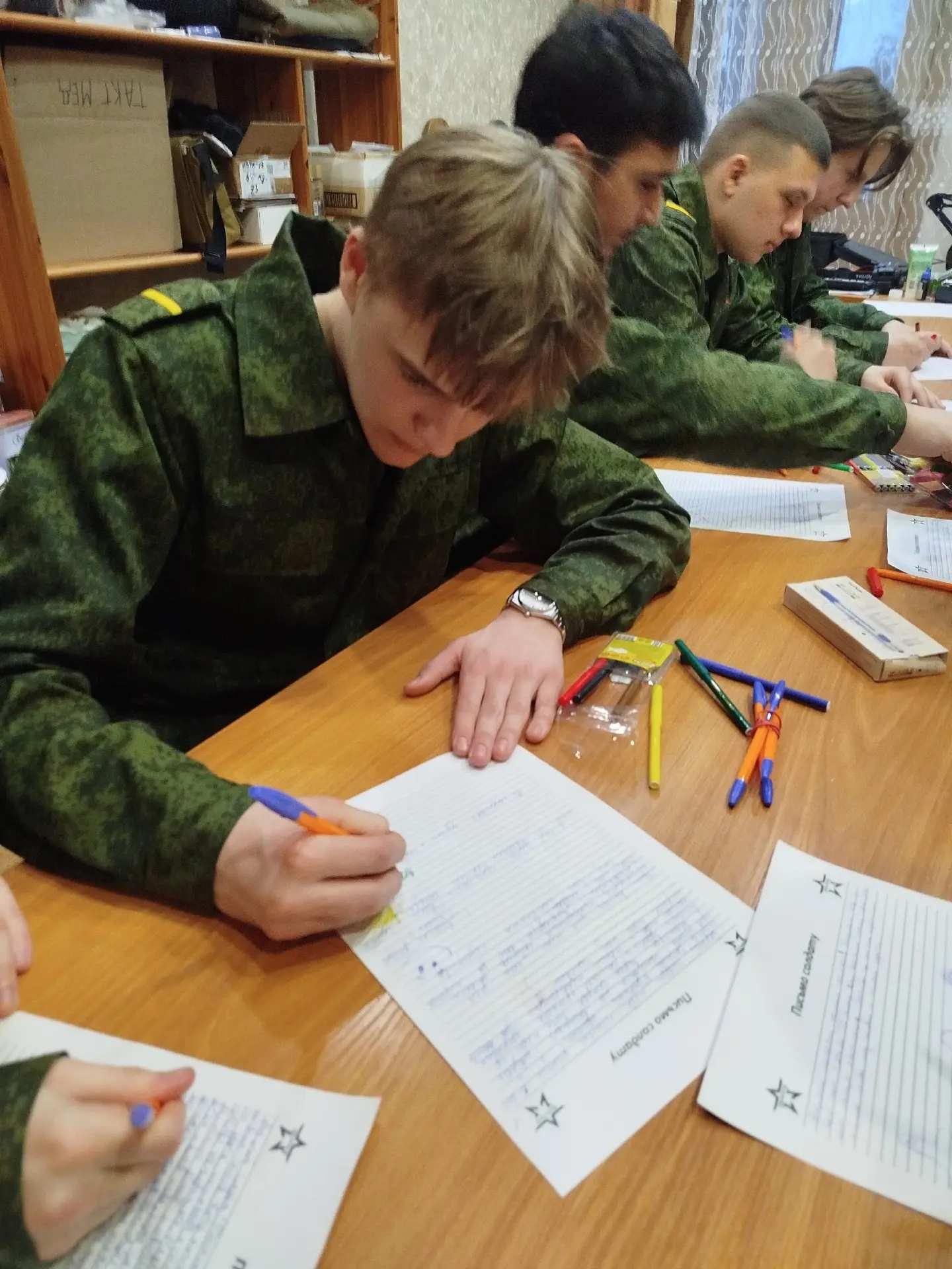 ✉Письма, которые согревают сердца 🇷🇺  Вдали от дома, вдали от родных и близких, каждый день наши сол