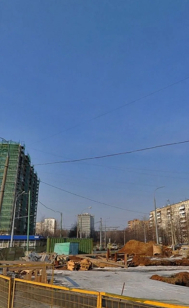 😅 Сравнили площадь у метро за 15 лет — изменений много
