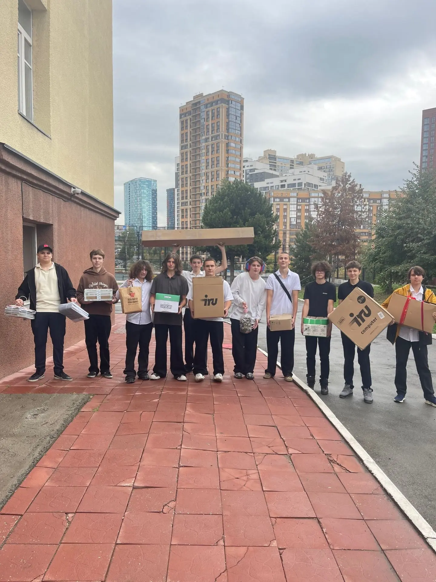 Вчера наш Лицей объединился ради доброго дела! Мы провели масштабную благотворительную ...