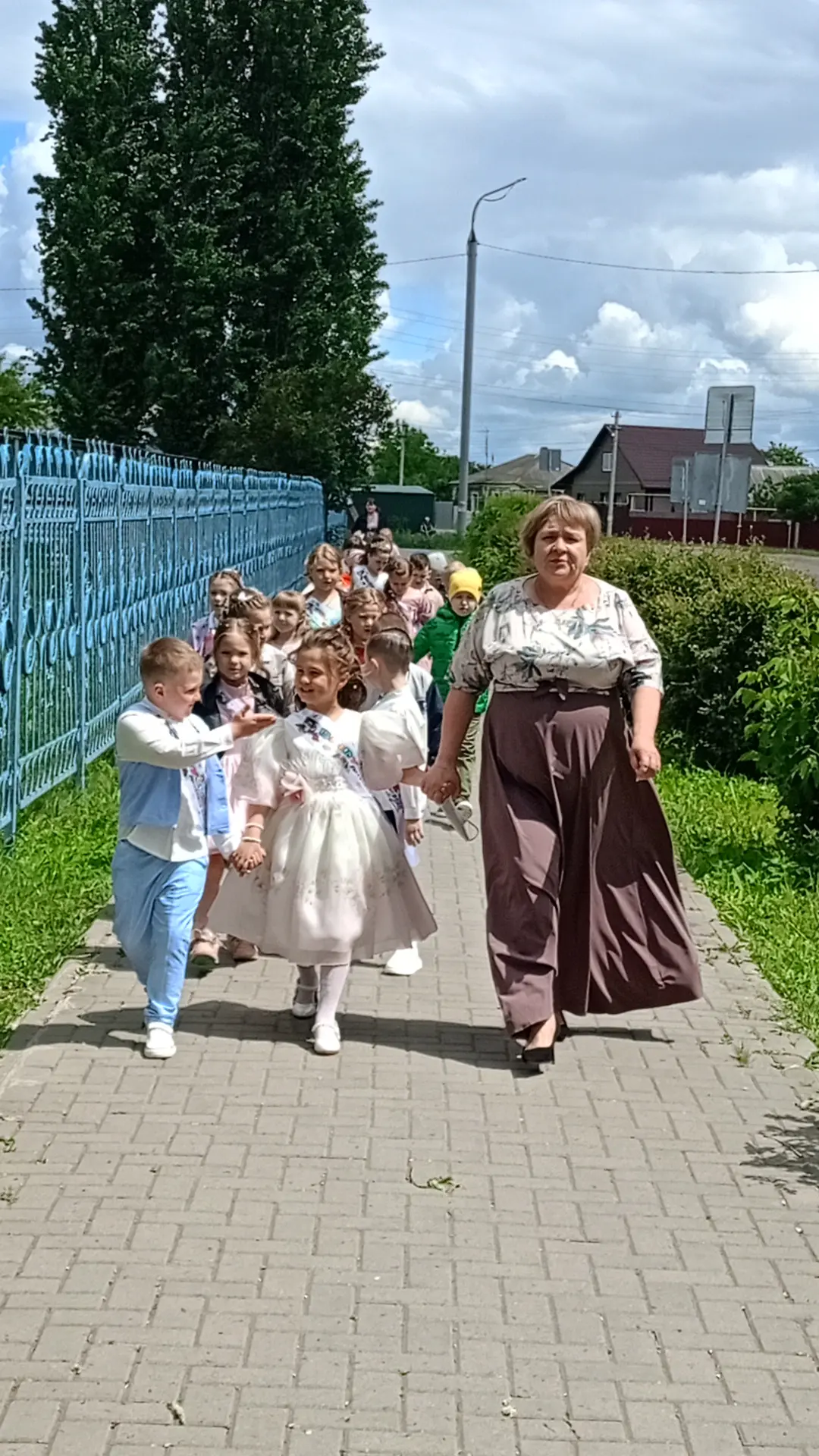 Выпускной бал в детском саду — это самый трогательный, самый незабываемый из всех празд...