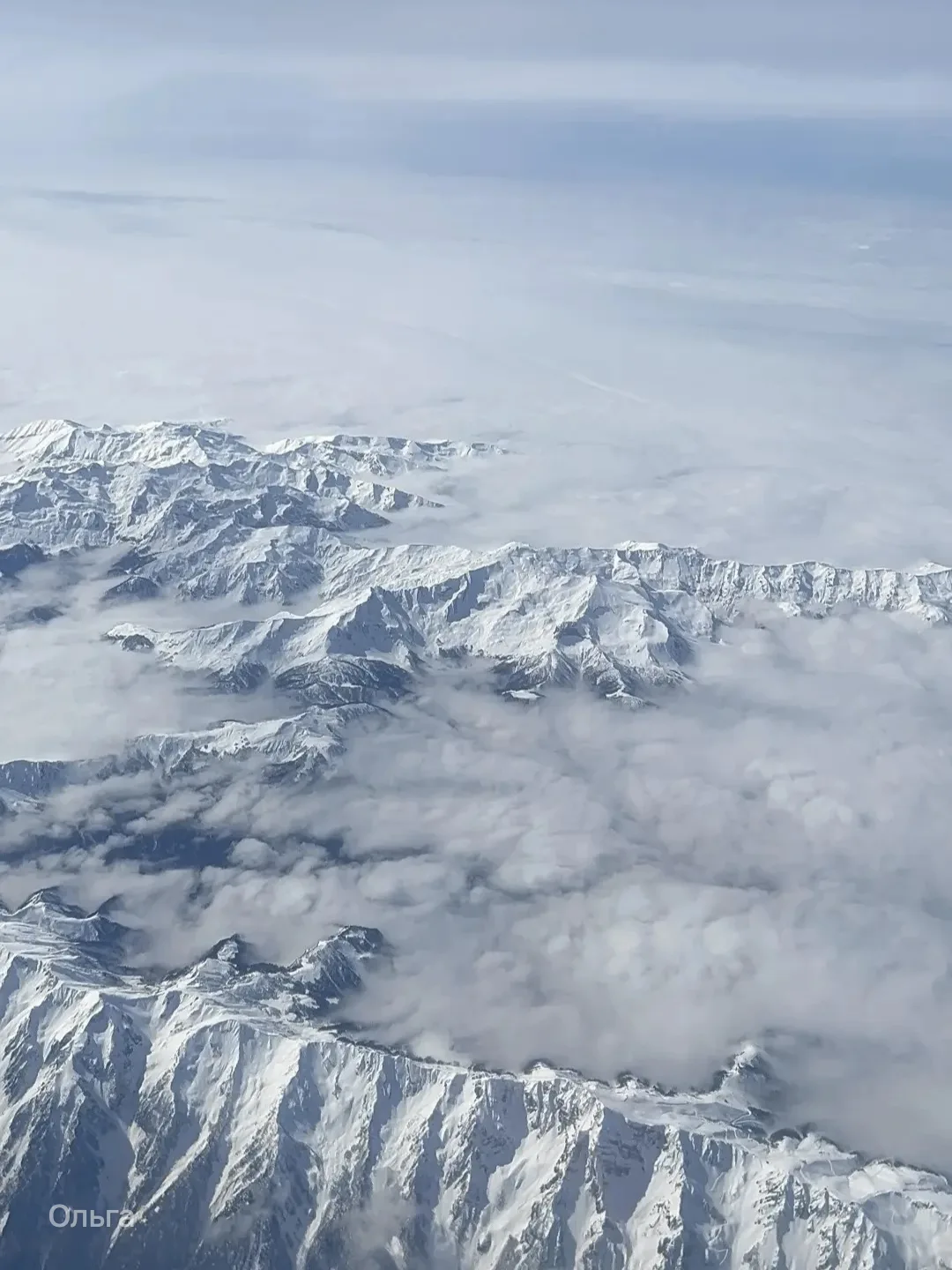 Сегодня весь день обсуждали, кто где провёл свой лучший отпуск ✈️