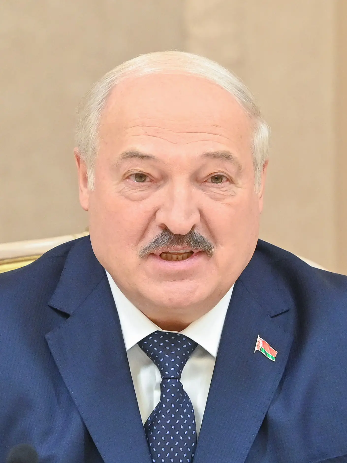 Лукашенко поздравил Путина и всех россиян с Днем России, сообщили в пресс-службе белорусского презид
