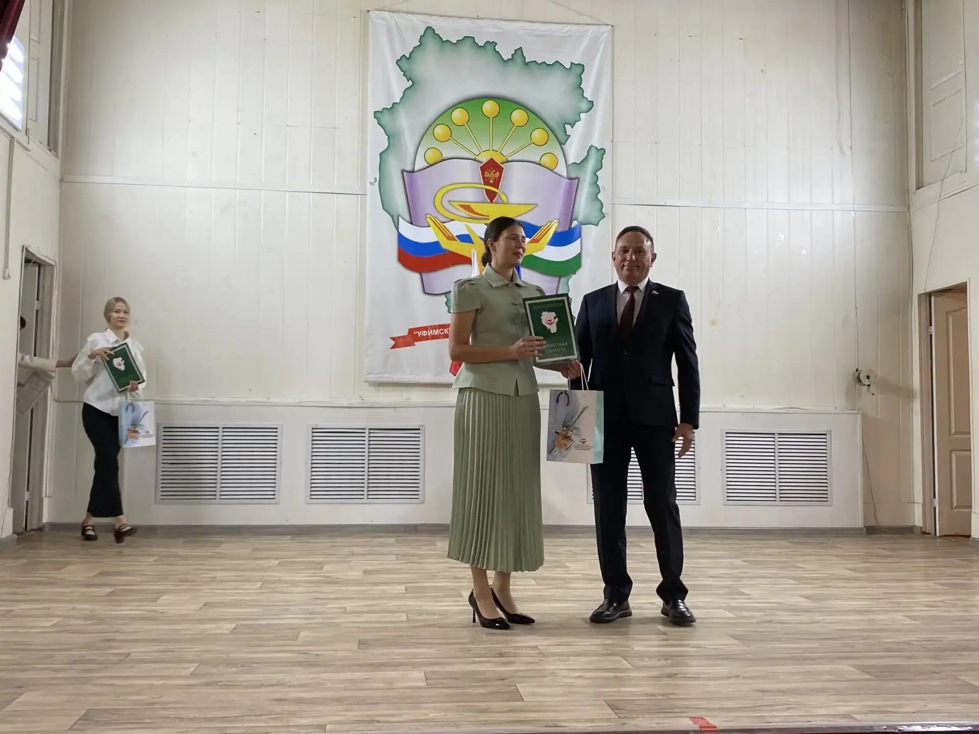 1 сентября, в ДЕНЬ ЗНАНИЙ