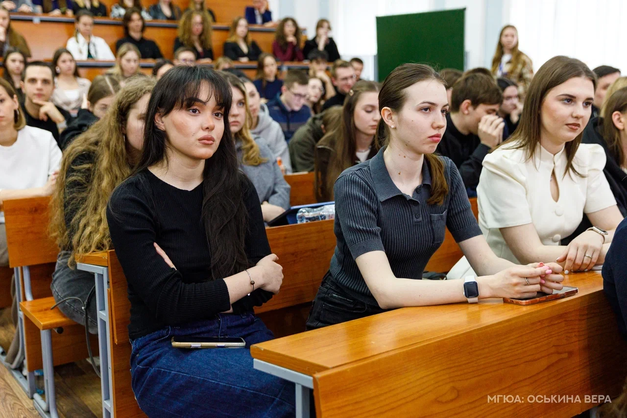 🗣️ Общеуниверситетский старостат в МГЮА!  15 апреля в Университете имени О.Е. Кутафина (МГЮА) состоя