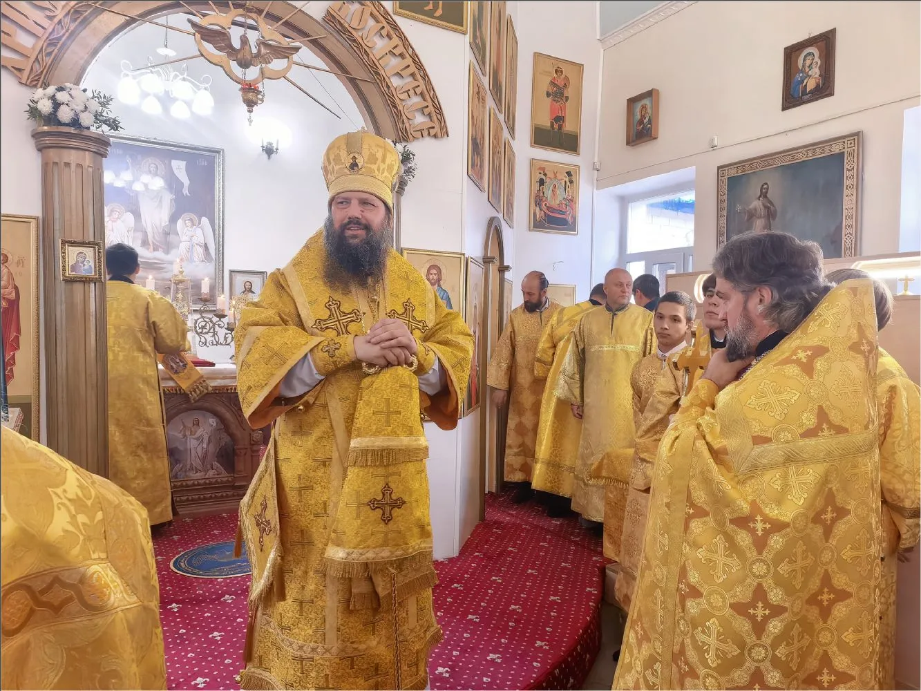 🍁 4 октября, в Неделю 18‑ю по Пятидесятнице, по Воздвижении, епископ Набережночелнинск...