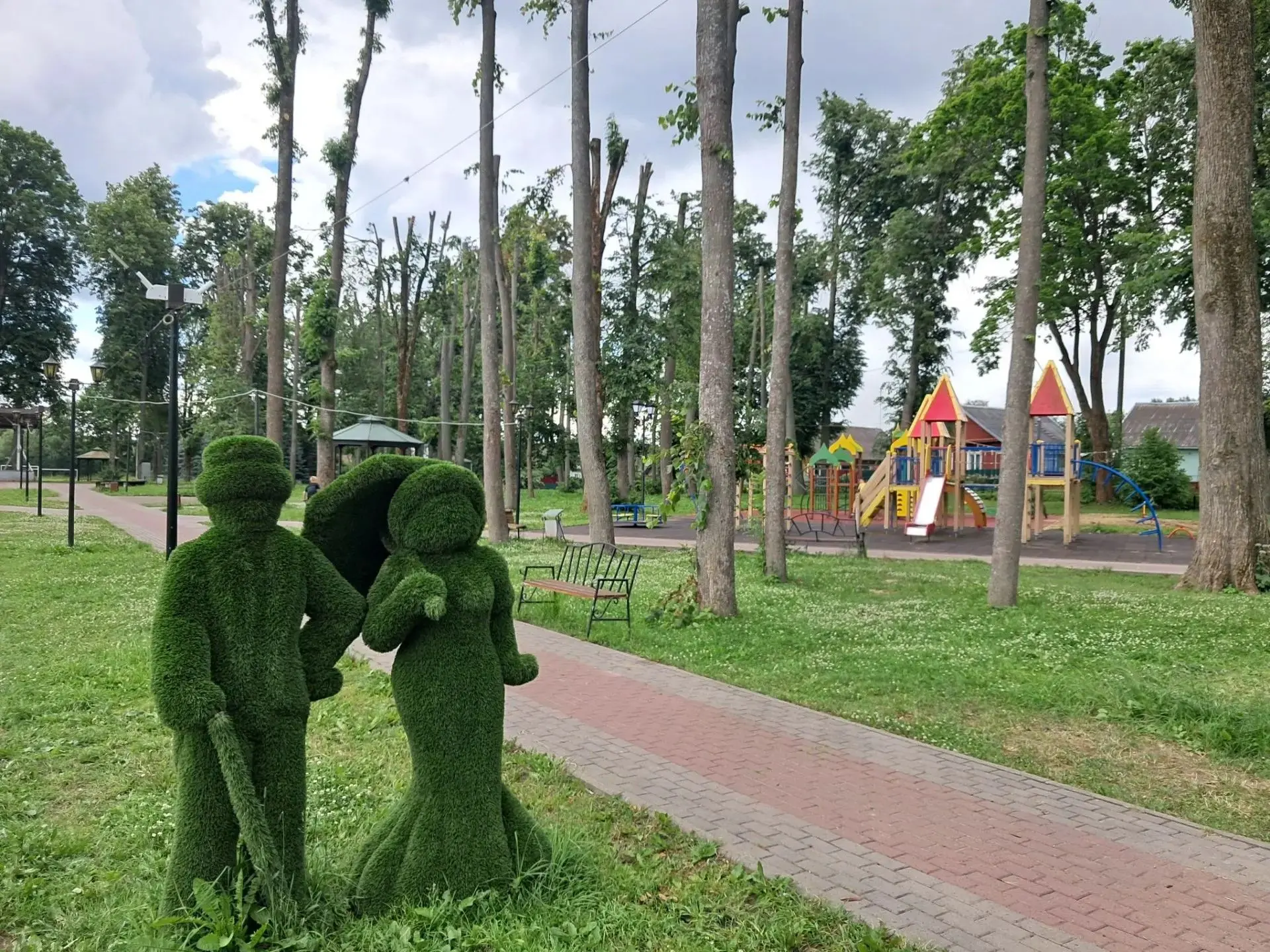 ДЕНЬ МОЛОДЕЖИ в Ельнинском округе
 
Примите участие в главном событии лета!
 
26 июня | 20:00   Горо