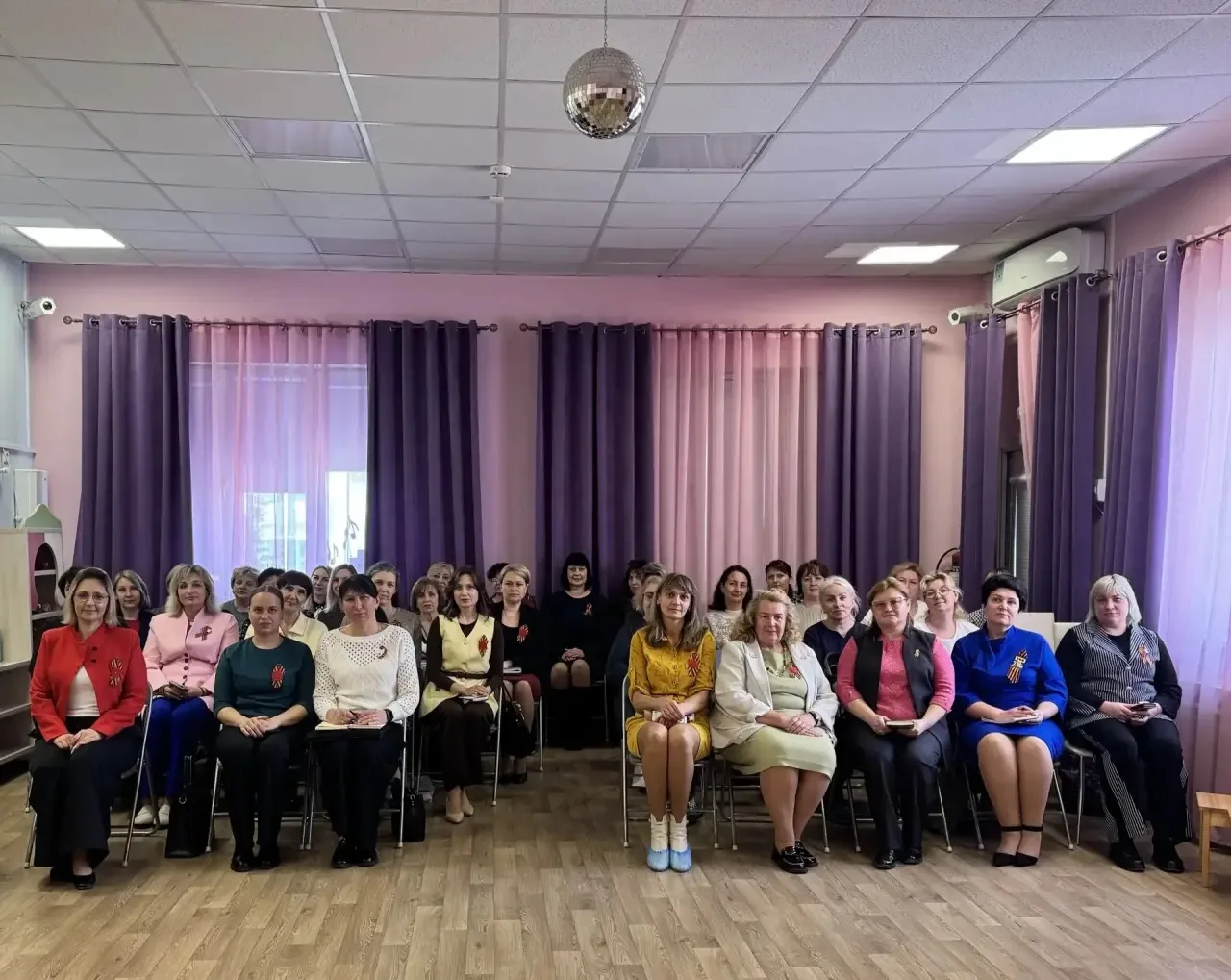На базе детского сада № 127 прошло городское совещание старших воспитателей и методистов  По инициат