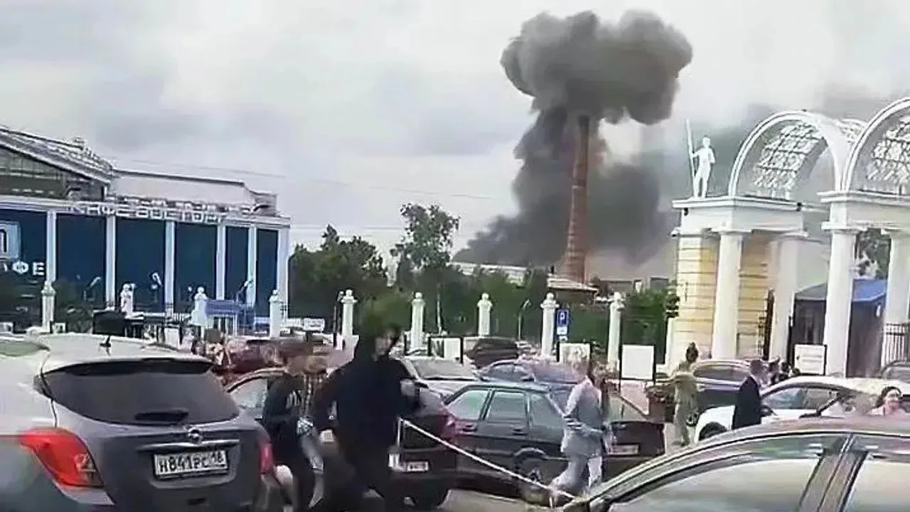 В Удмуртии отражают самую массированную атаку БПЛА за последнее время, сообщил глава республики Алек