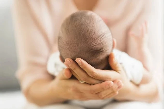 Какой размер пособия до 1,5 лет  в 2026 году?
 
📌 В 2026 году выросли максимальные суммы. 

Максима