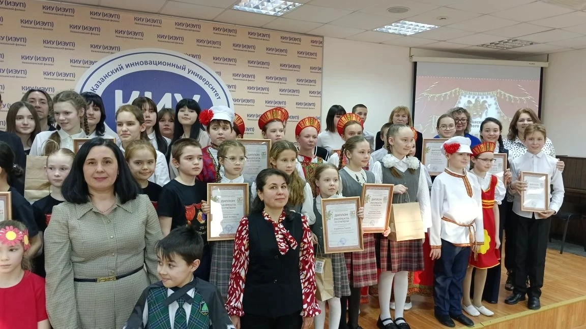 🌟 БЛИСТАТЕЛЬНАЯ ПОБЕДА НАШИХ ЮНЫХ ТАЛАНТОВ НА «ТЕАТРАЛЬНОЙ ВОЛНЕ»! 🎭  С огромной радостью и гордость
