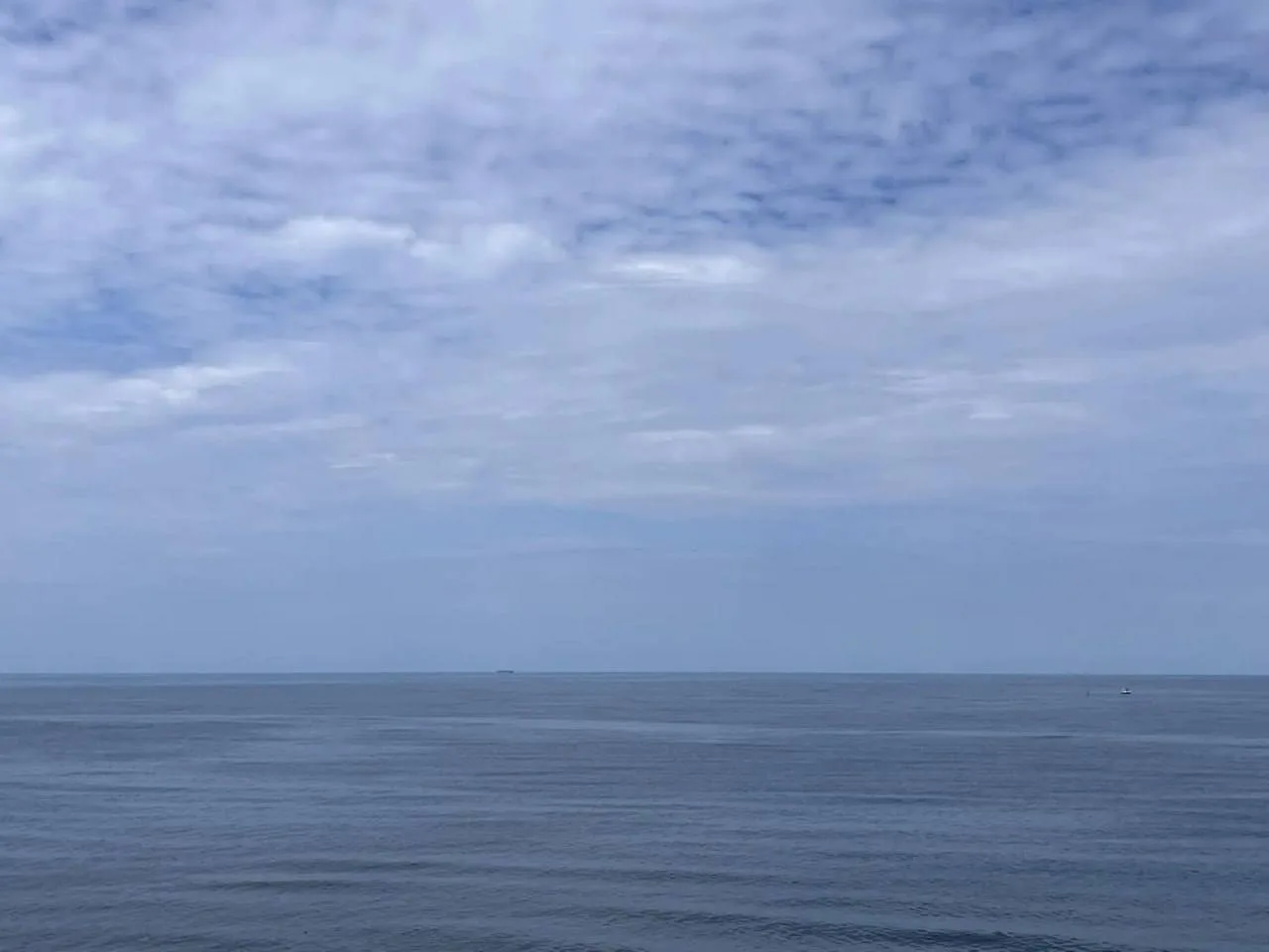 Самое тёплое море сейчас — в Приморско-Ахтарске

Вода у побережья Краснодарского края немного остыла