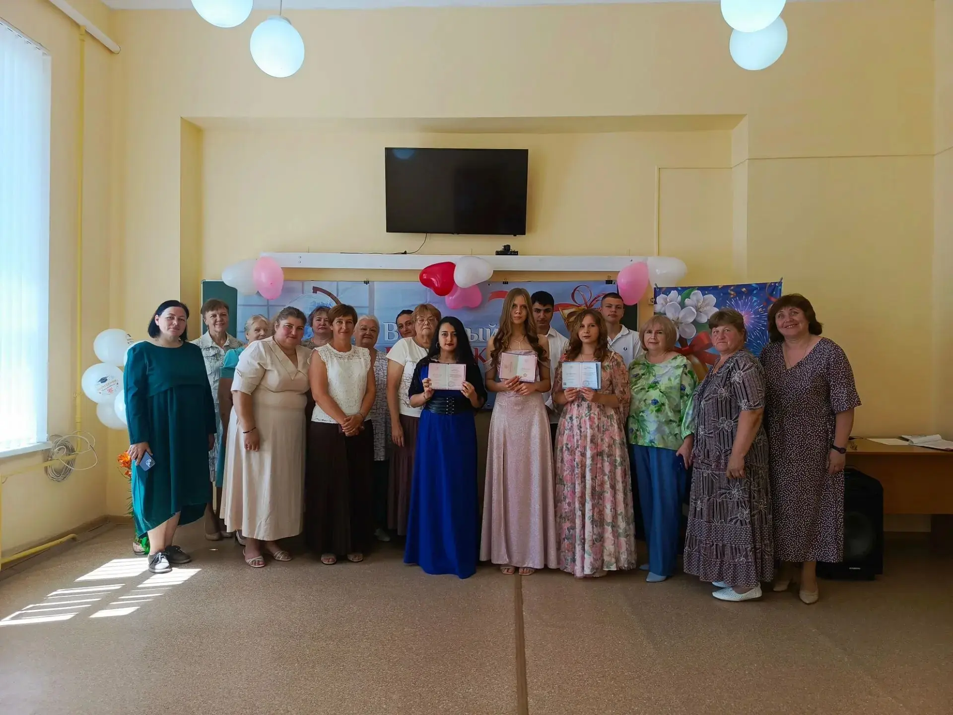 🎓26 июня 2026 года в стенах родной школы состоялось торжественное вручение аттестатов выпускникам 9