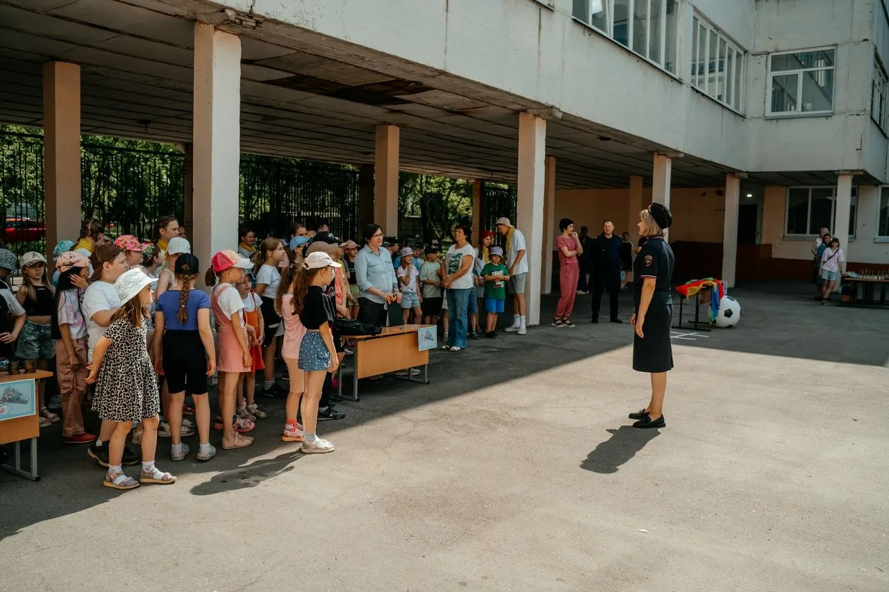 Живой город

3 и 8 июня Центр «Семья» принял участие в социально-ориентированном проекте «Живой горо