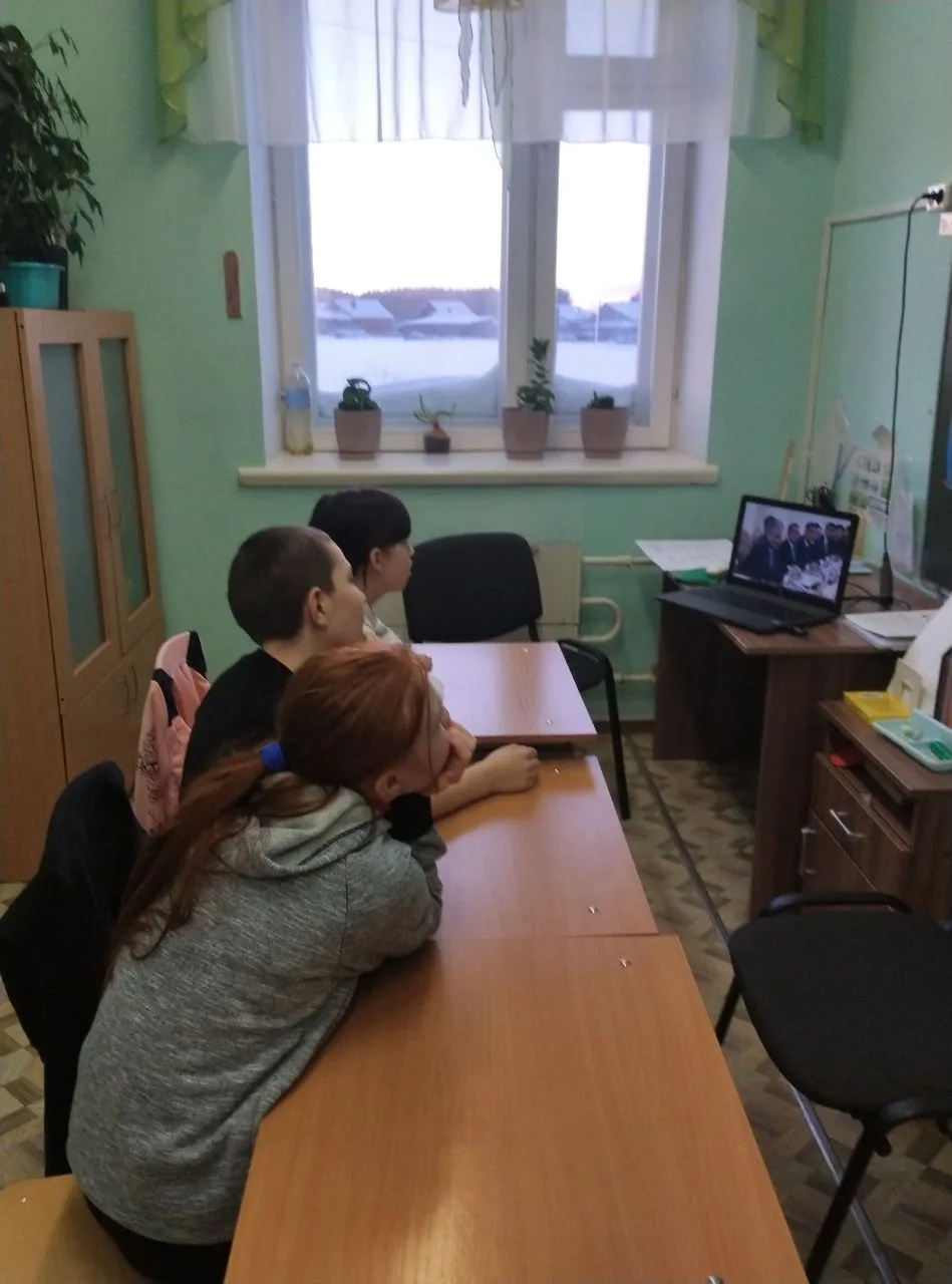 Сегодня, 9 февраля 2026 г, Разговоры о важном прошли по теме"Кто такие дипломаты?" Ребята с интересо