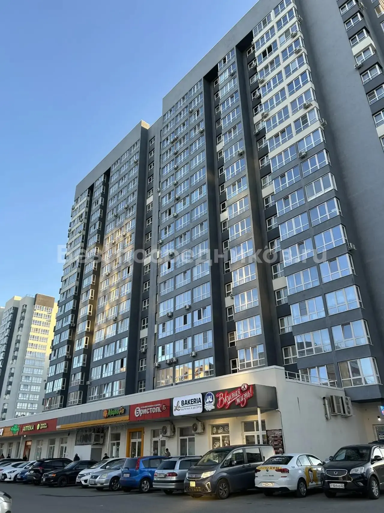 Сдам без посредников: студия, 30м² Цена: 25000 Адрес: Барнаул, Индустриальный р-н, Солнечная поляна 