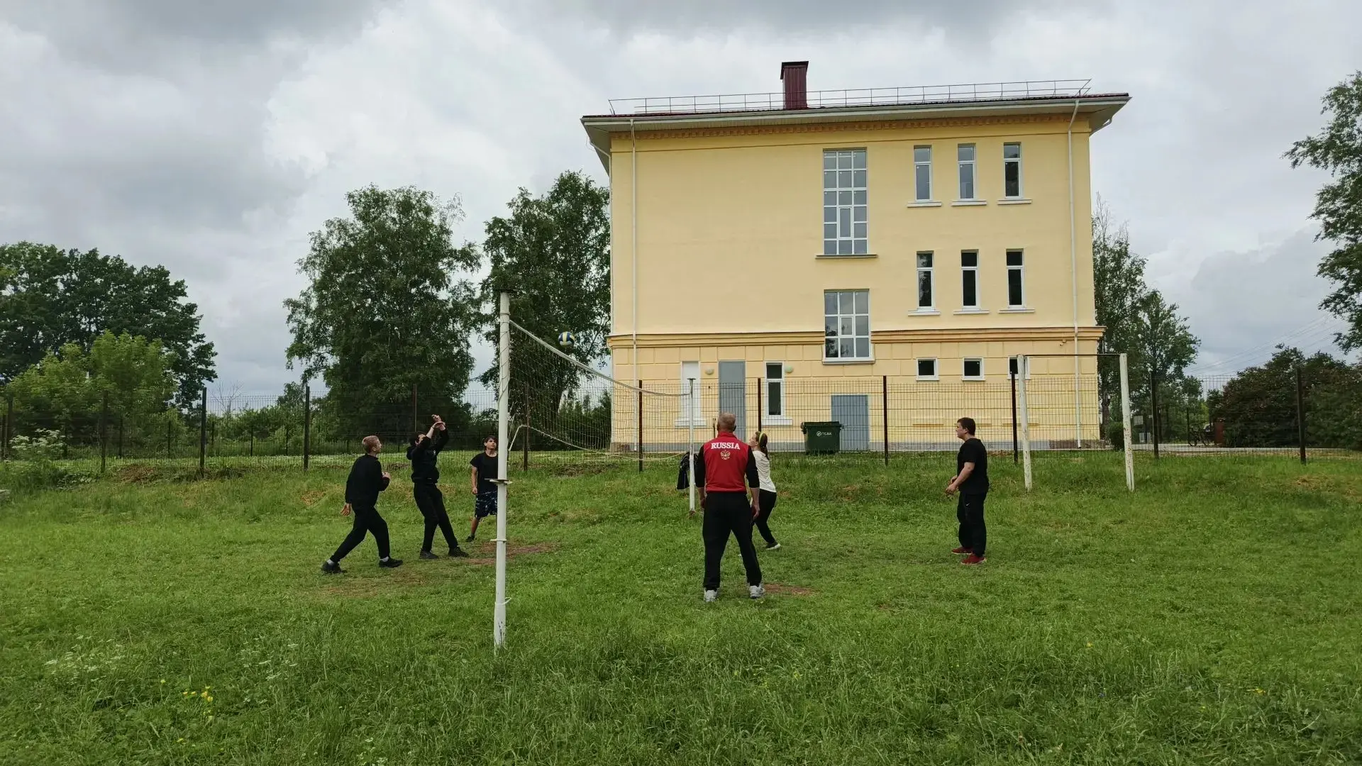 🏐🏐🏐🤗Каникулы — не повод сидеть дома! Наши ребята активно участвуют в спортивной жизни. 💪
 Кажды