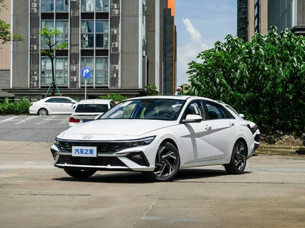 Hyundai Elantra 3 причины, почему эта версия лучшая инвестиция в комфорт в 2026 году🔥